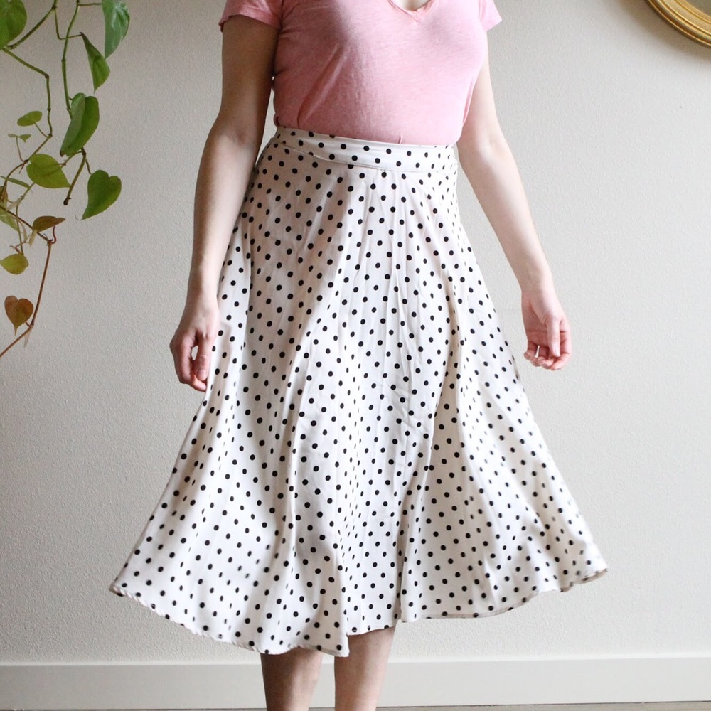 🌴 CLOSEOUT ✨ Soprano Polka Dot Midi Skirt